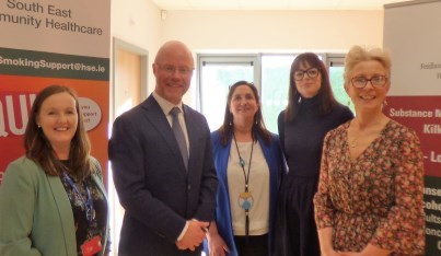 Minister Stephen Donnelly TD pictured with staff from Thomastown Primary Care Centre in Co Kilkenny.